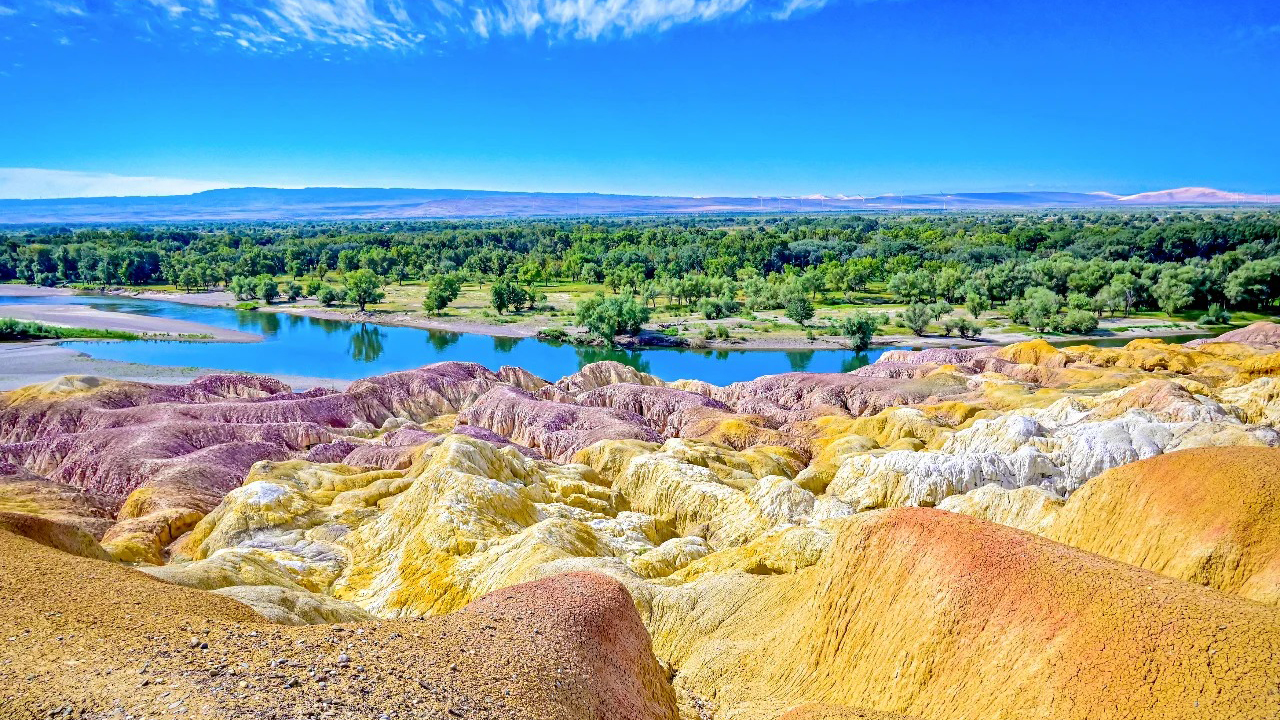 Du lịch Trung Quốc khám phá Bắc Tân Cương