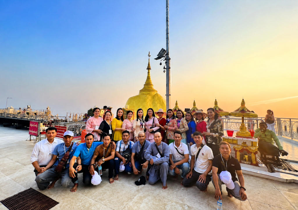 Hành trình tâm linh - Gắn kết yêu thương