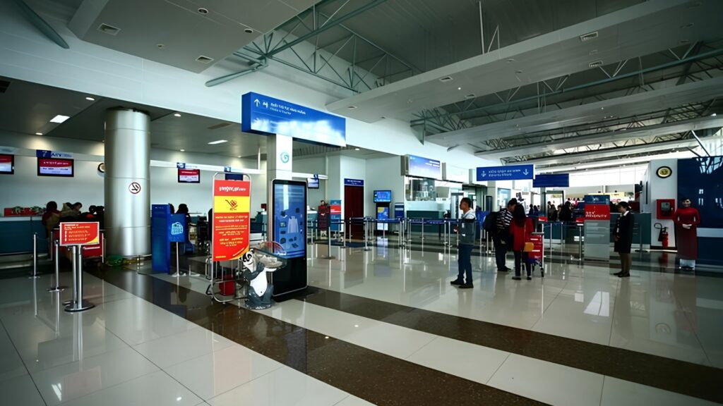 Sân bay Liên Khương, điểm khởi hành từ Đà Lạt