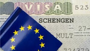 Visa Schengen cho phép du khách thực hiện các chuyến đi ngắn hạn trong khu vực Schengen theo điều kiện được cấp.